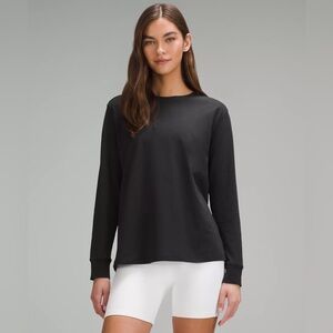 Black Long Sleeve Women's Top✨✨Lululemon all yours long sleeve - mint condition